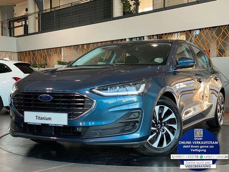 Blau Gebraucht 2022 Ford Focus Titanium Limousine | 19.980 € (Superpreis) - Bild 1/3