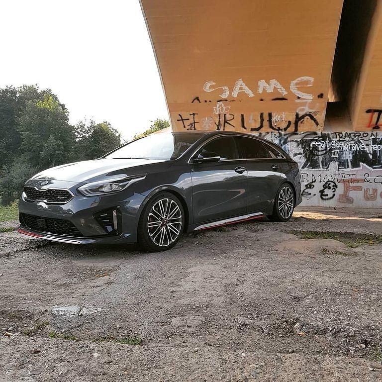 Gebraucht Kia ProCeed GT 204 PS (150 kW) 2019 Grau Kombi
