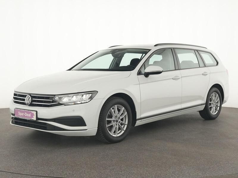Weiß Gebraucht 2021 VW Passat Limousine | 19.187 € (Guter Preis) - Bild 1/4