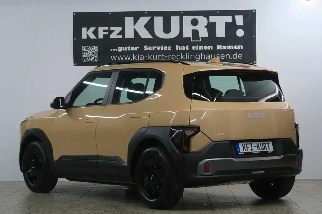 Neu Kia EV2 Air 108 kW (147 PS) 2026 Beige SUV