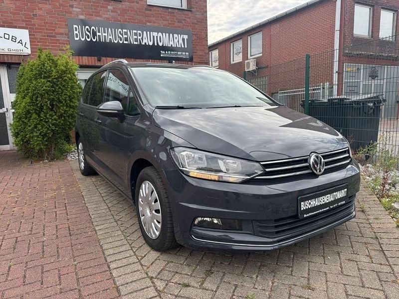 Grau Gebraucht 2017 VW Touran Sound Van / Kleinbus | 12.990 € (Superpreis) - Bild 1/4