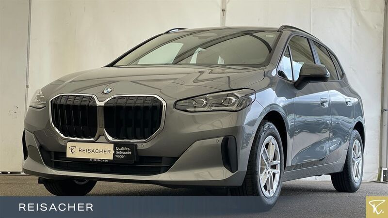 Skyscraper grau metallic Gebraucht 2024 BMW 218 Van / Kleinbus | 28.499 € (Fairer Preis) - Bild 1/4