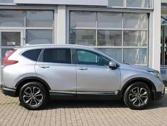 Gebraucht Honda CR-V Executive 184 PS (135 kW) 2022 Lunar silver m. SUV