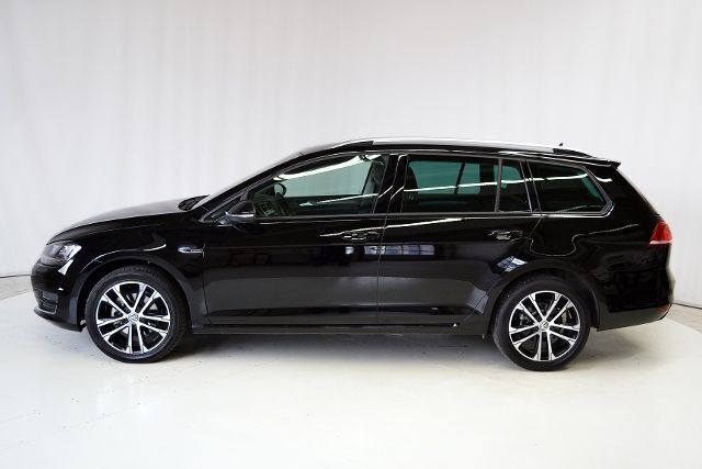 Gebraucht VW Golf VII Comfortline 150 PS (110 kW) 2016 Schwarz Kombi