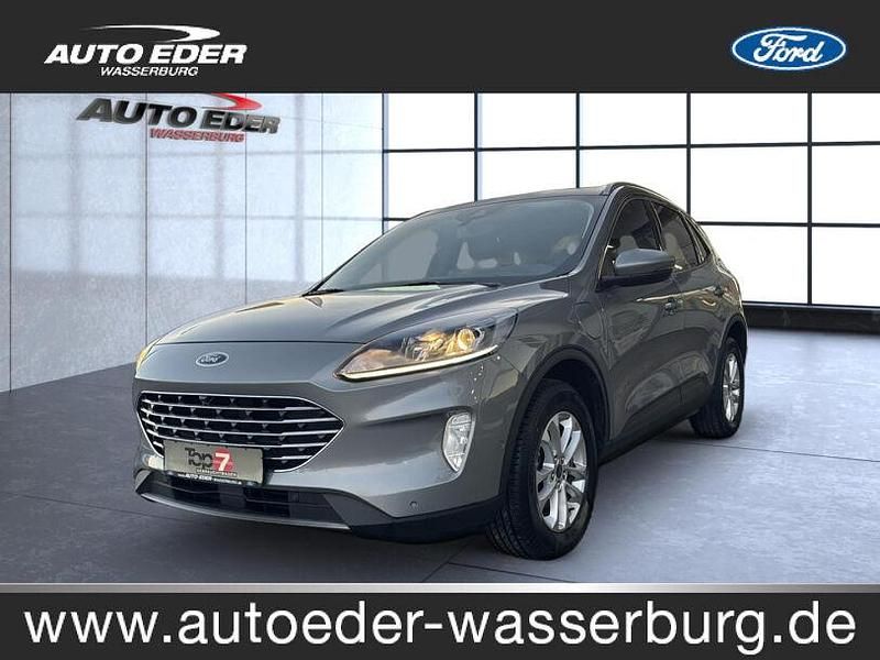 Solar silver metallic (metallic) Gebraucht 2021 Ford Kuga Titanium SUV | 18.850 € (Guter Preis) - Bild 1/4