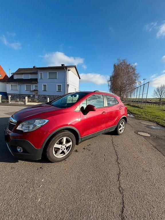 Rot Gebraucht 2013 Opel Mokka Edition SUV | 6.990 € (Fairer Preis) - Bild 1/4