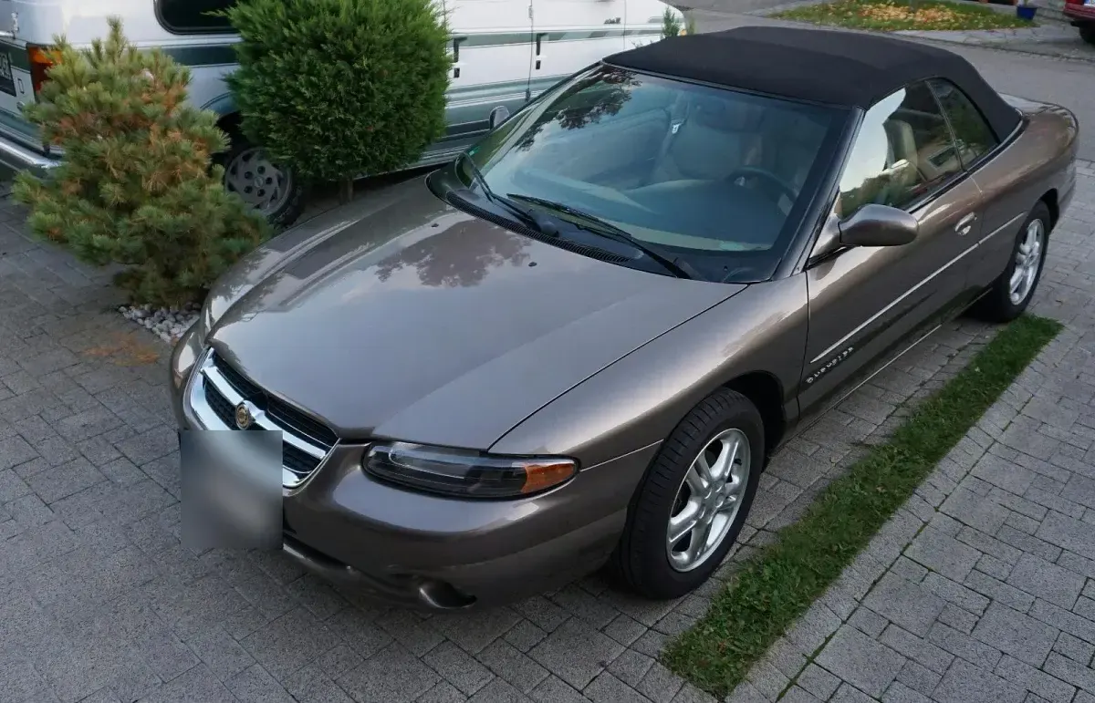 Gebraucht Chrysler Sebring 163 PS (119 kW) 1996 Braun Cabrio