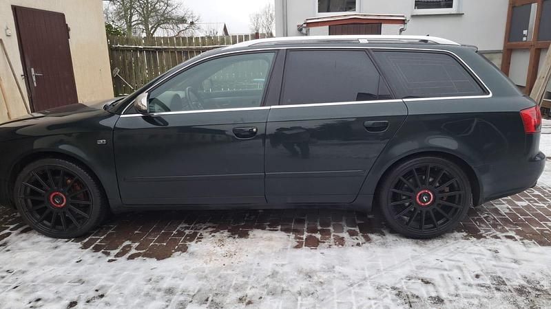 Grün Gebraucht 2005 Audi S4 Kombi | 6.000 € - Bild 1/4