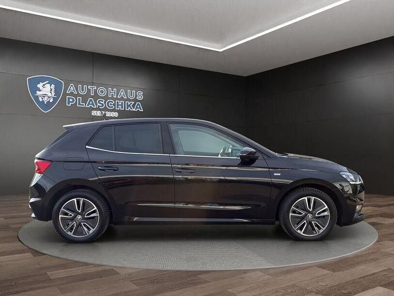 Gebraucht Skoda Fabia Tour 150 PS (110 kW) 2022 Schwarzmagic perleffekt Kleinwagen
