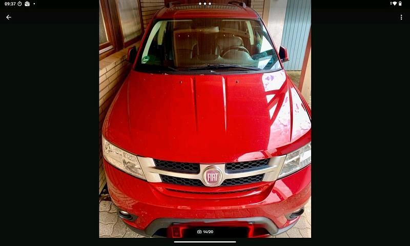 Gebraucht Fiat Freemont 174 PS (127 kW) 2012 Rot SUV