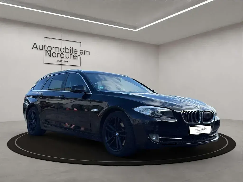 Gebraucht BMW 525 218 PS (160 kW) 2012 Schwarz ii Kombi