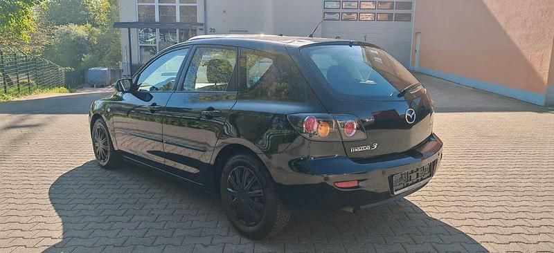 Usata Mazda 3 Active 105 CV (77 kW) 2006 Nero Berlina