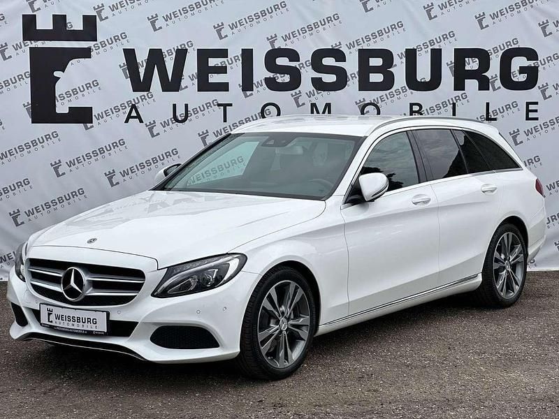 Weiß Gebraucht 2017 Mercedes C180 Avantgarde Kombi | 15.990 € (Guter Preis) - Bild 1/4