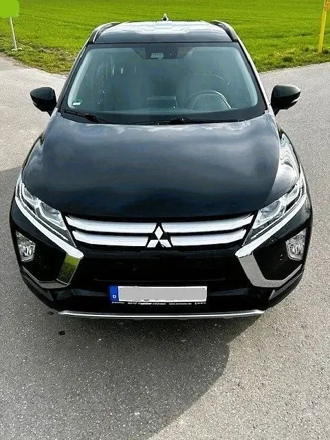 Usado Mitsubishi Eclipse Cross Top 163 CV (119 kW) 2018 Negro SUV