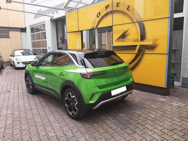 Gebraucht Opel Mokka-e Ultimate 100 kW (136 PS) 2023 Grün metallic SUV