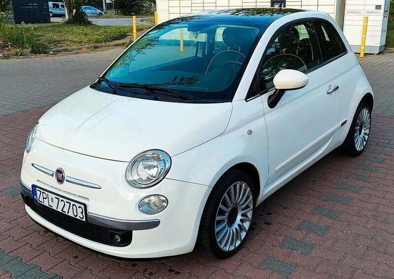 Weiß Gebraucht 2015 Fiat 500 Lounge Kleinwagen | 5.900 € (Superpreis) - Bild 1/4