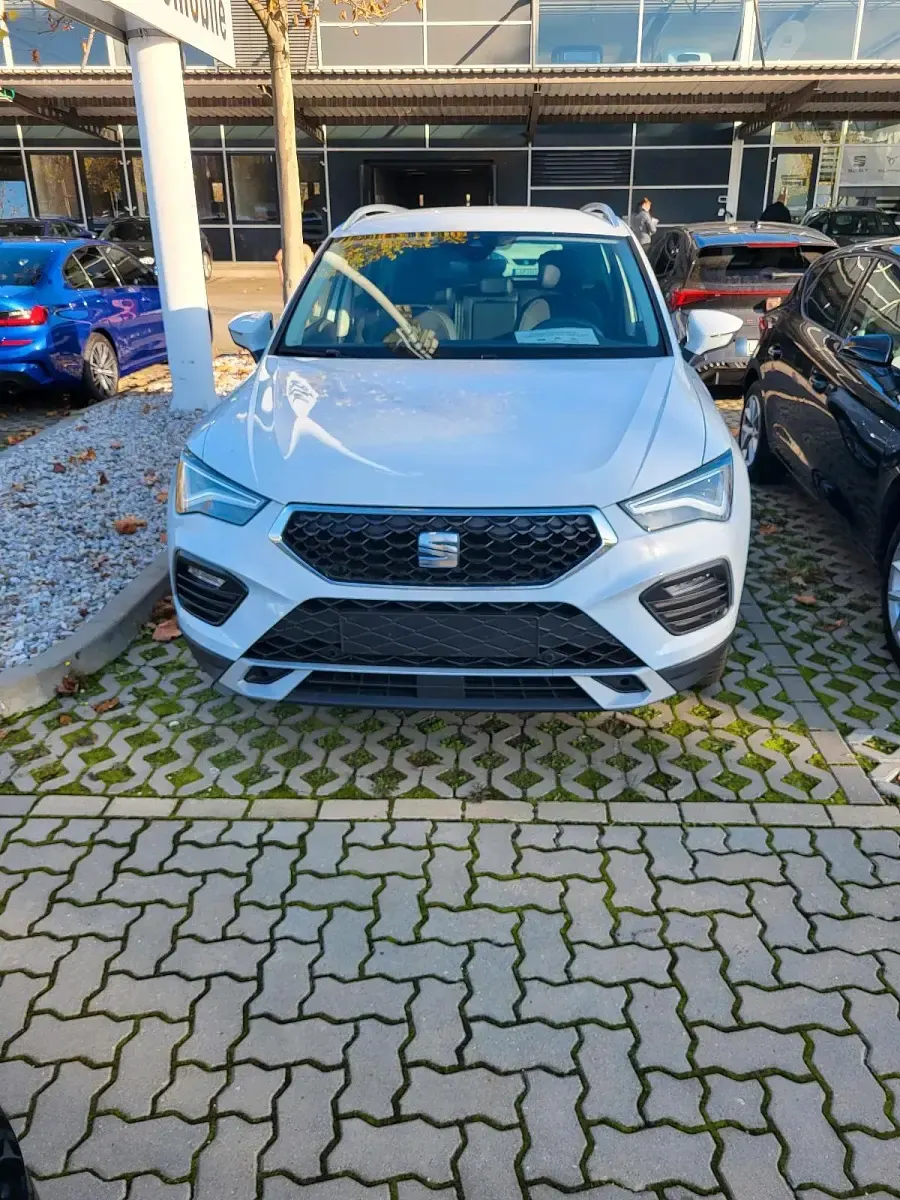 Używany Seat Ateca 150 KM (110 kW) 2022 Biały SUV