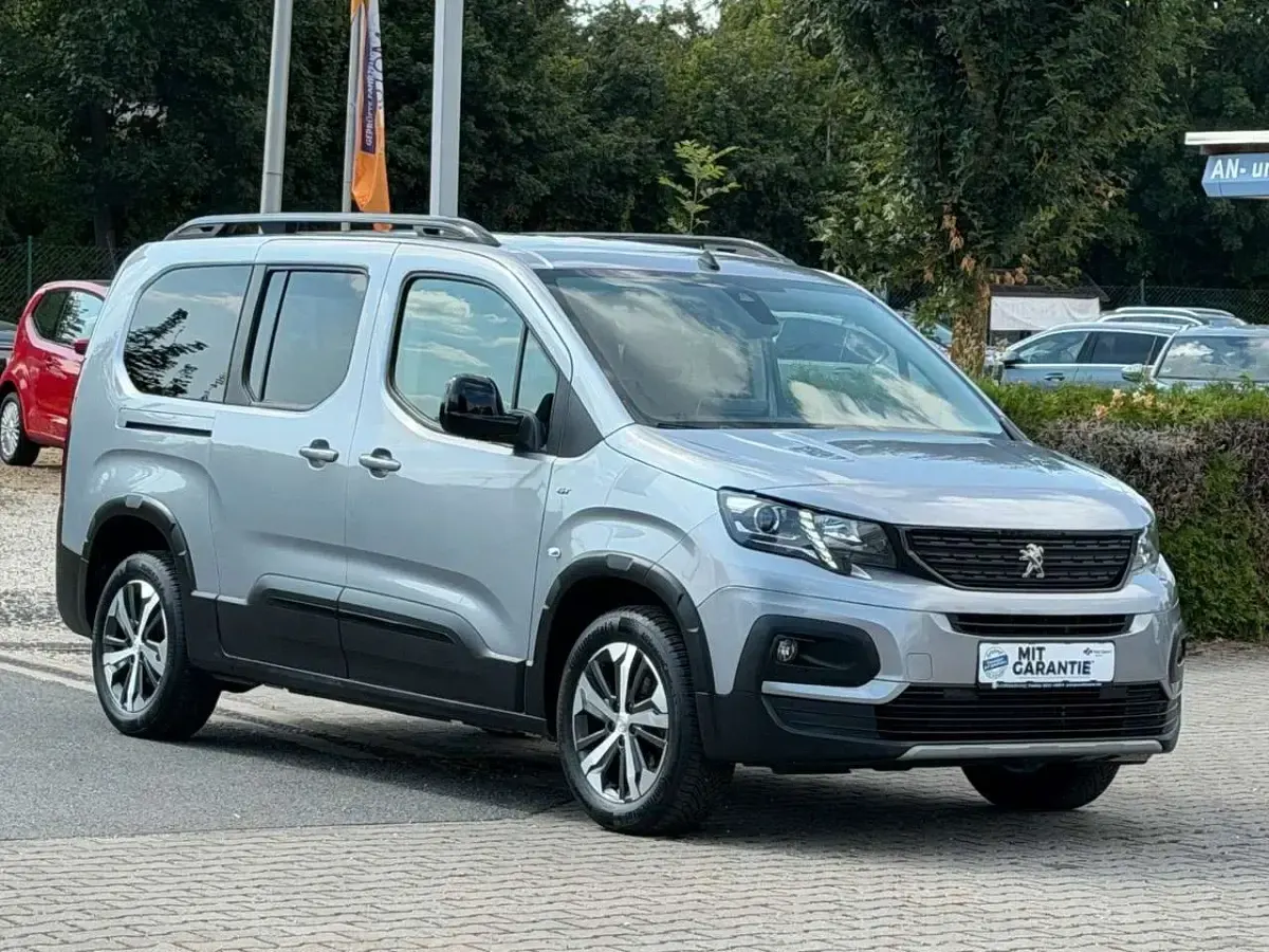 Gebraucht Peugeot Rifter GT 131 PS (96 kW) 2023 Gris artense Van / Kleinbus