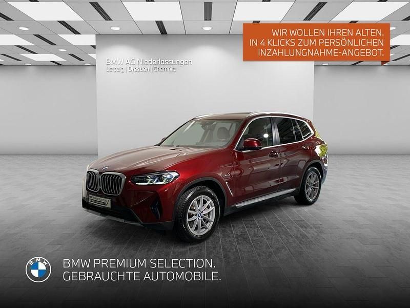Rot Gebraucht 2022 BMW X3 Sport Line SUV | 44.909 € (Fairer Preis) - Bild 1/4