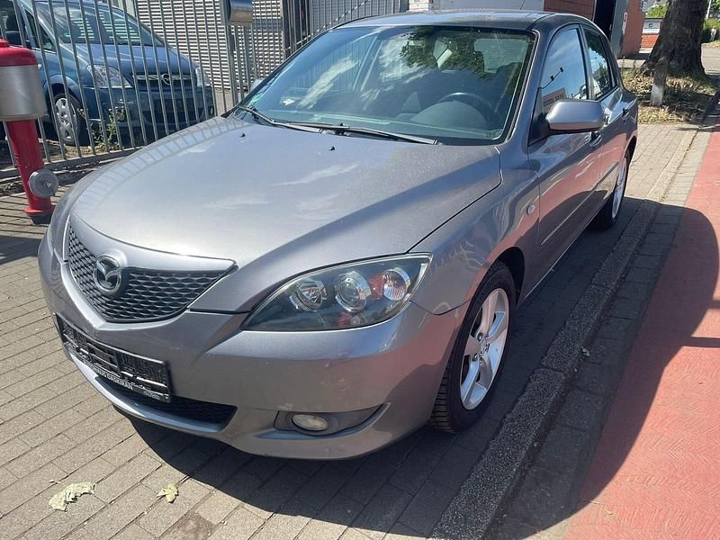 Grau Gebraucht 2005 Mazda 3 Limousine | 2.450 € (Fairer Preis) - Bild 1/4