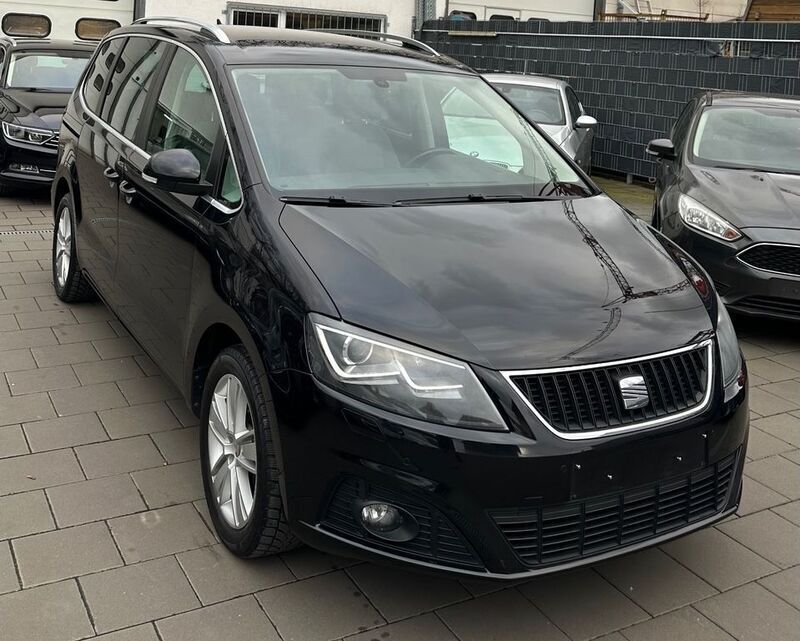 Schwarz Gebraucht 2013 Seat Alhambra Style Van / Kleinbus | 9.850 € (Guter Preis) - Bild 1/4