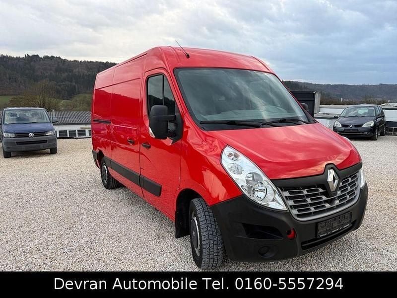 Gebraucht Renault Master 131 PS (96 kW) 2016 Rot Van