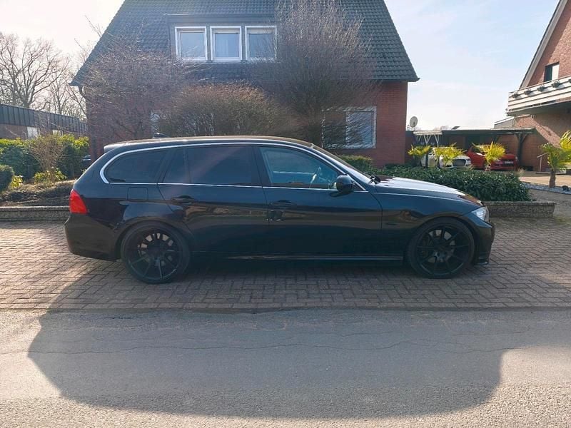 Gebraucht BMW 335 Performance 350 PS (257 kW) 2010 Schwarz Kombi