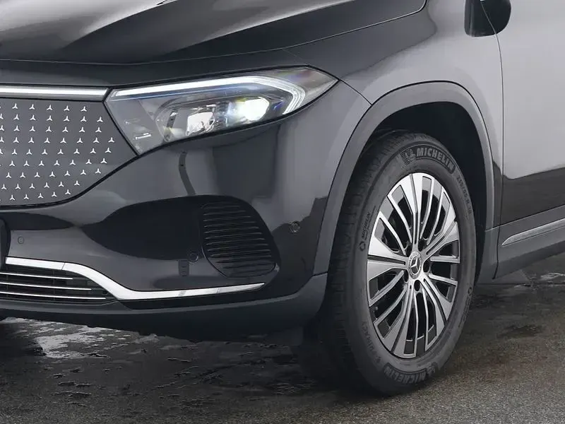 Gebraucht Mercedes EQA250+ Electric Art 139 kW (190 PS) 2025 Schwarz SUV