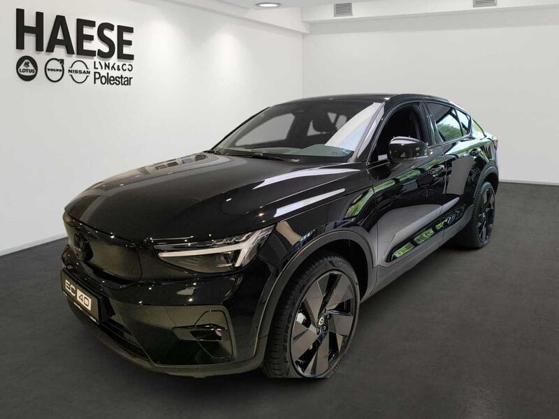 Onyx black / metallic (schwarz) Gebraucht 2024 Volvo EC40 Plus SUV | 46.990 € (Teuer) - Bild 1/4
