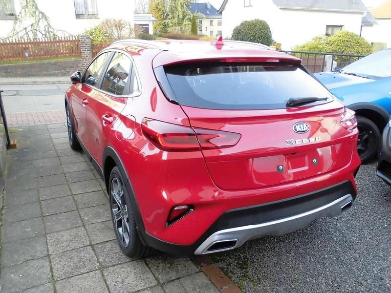 Neu Kia XCeed 116 PS (85 kW) 2026 Weiß SUV