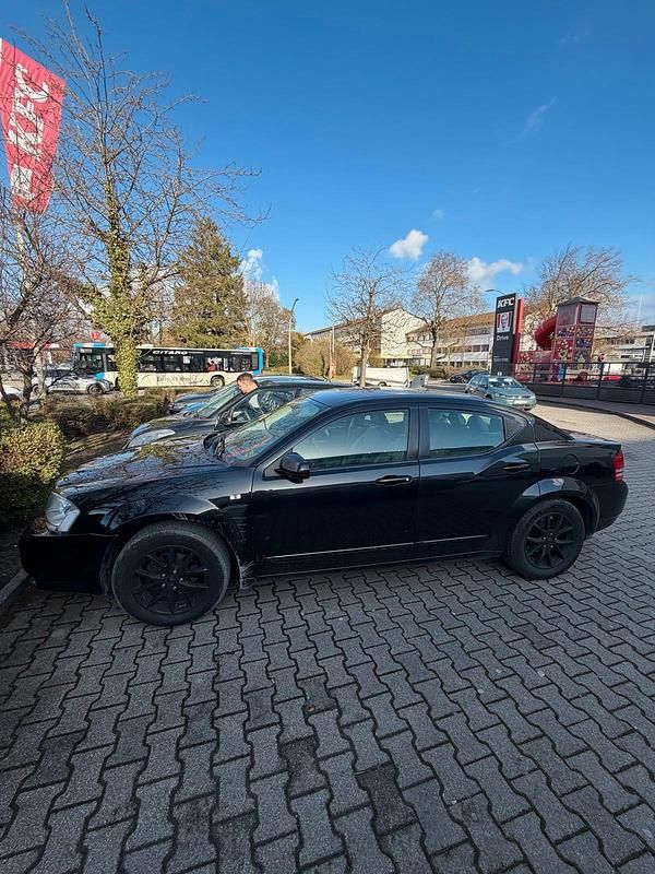 Gebraucht Dodge Avenger 186 PS (136 kW) 2009 Schwarz Limousine