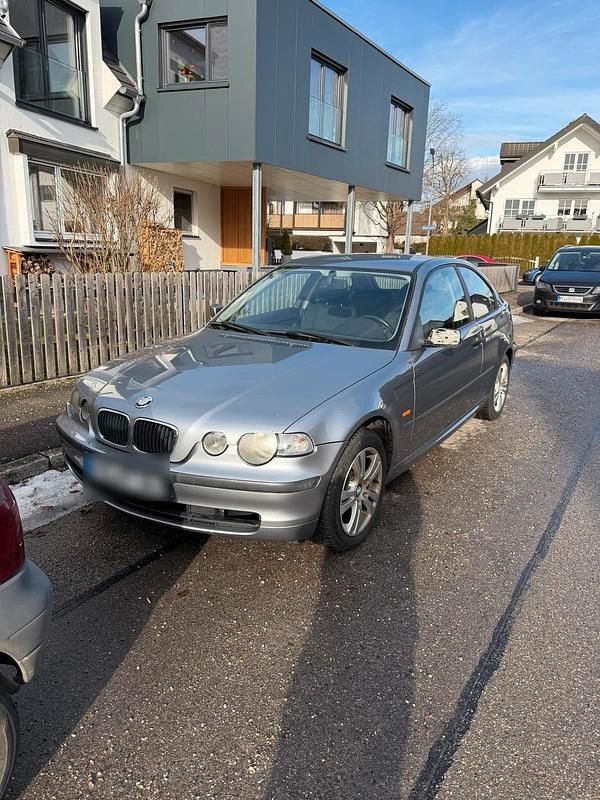 Gebraucht BMW 316 115 PS (84 kW) 2004 Silber Limousine
