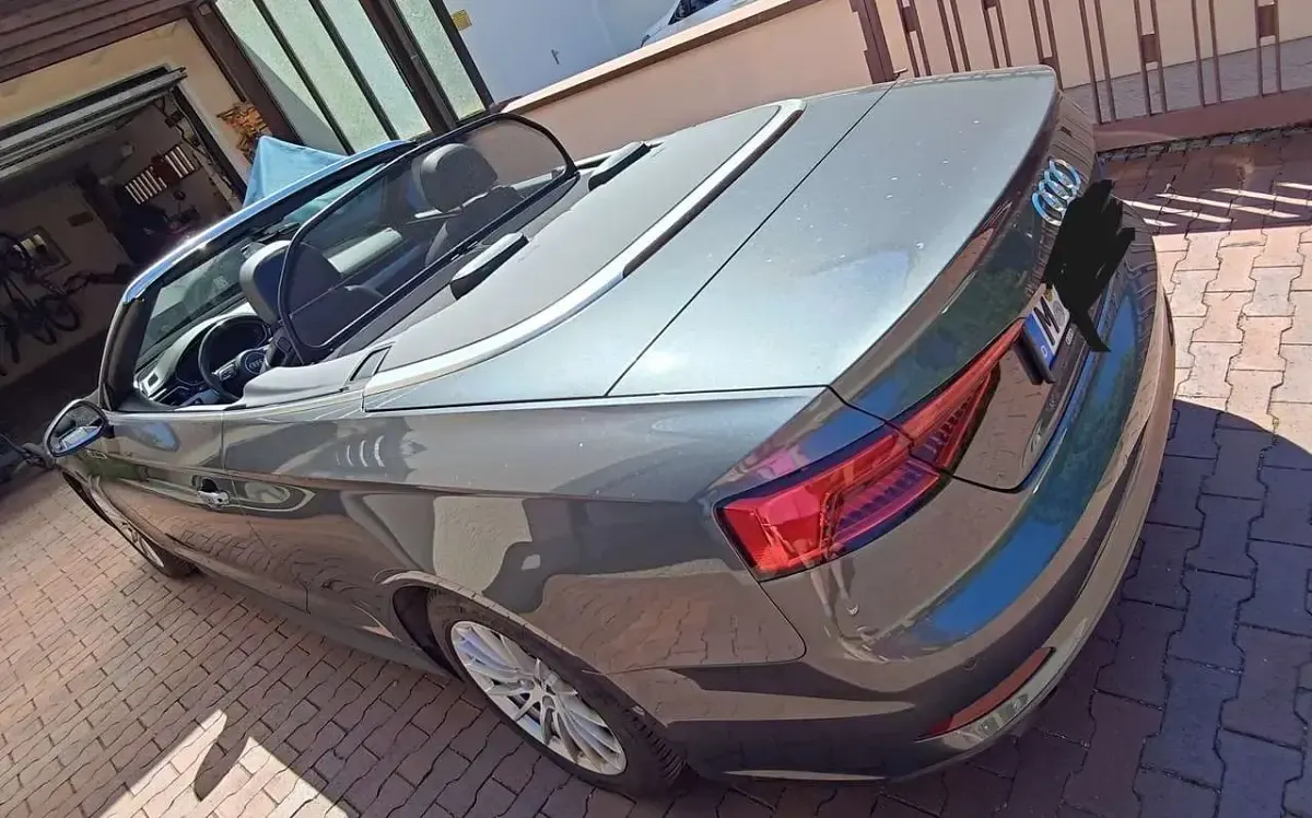 Usata Audi A5 Cabriolet Sport 252 CV (185 kW) 2017 Grigio Cabrio