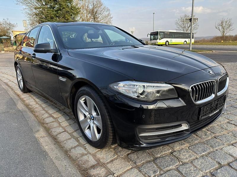 Gebraucht BMW 520 Performance 190 PS (139 kW) 2015 Schwarz Limousine