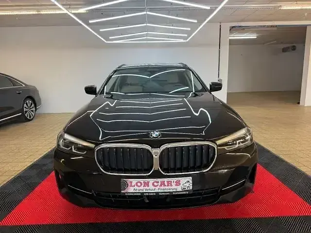 Gebraucht BMW 520 Performance 258 PS (189 kW) 2020 Schwarz Limousine