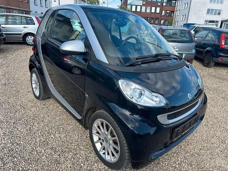 Silber Gebraucht 2011 Smart ForTwo Coupé Kleinwagen | 3.600 € (Guter Preis) - Bild 1/4
