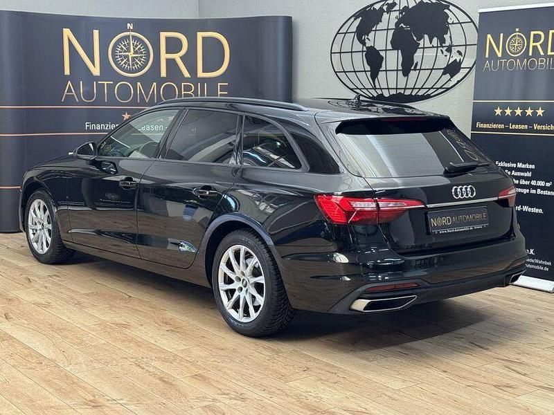 Gebraucht Audi A4 150 PS (110 kW) 2022 Mythosschwarz metall (metallic) Kombi