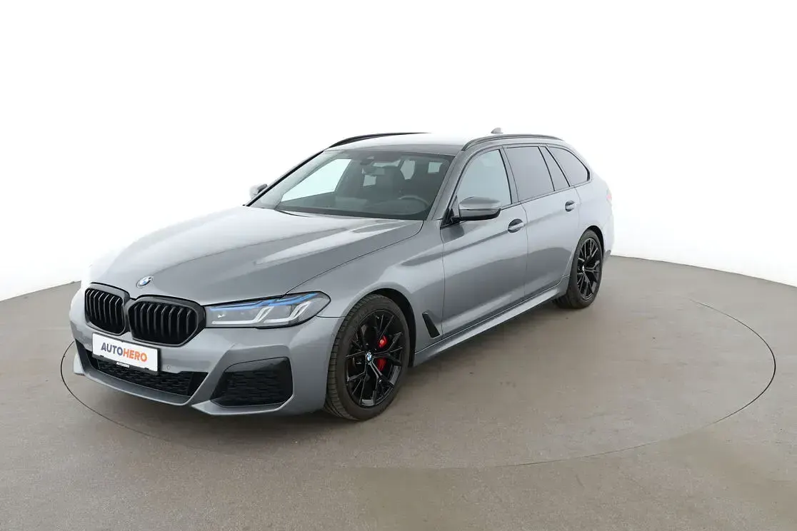 Gebraucht BMW 520 M Sport 190 PS (139 kW) 2023 Kombi
