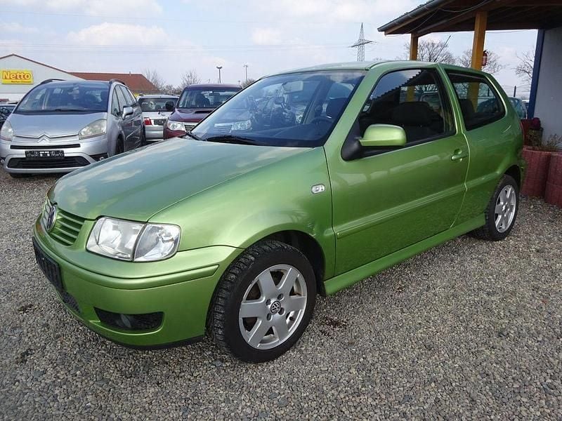Gebraucht VW Polo Highline 60 PS (44 kW) 2000 Grün Limousine