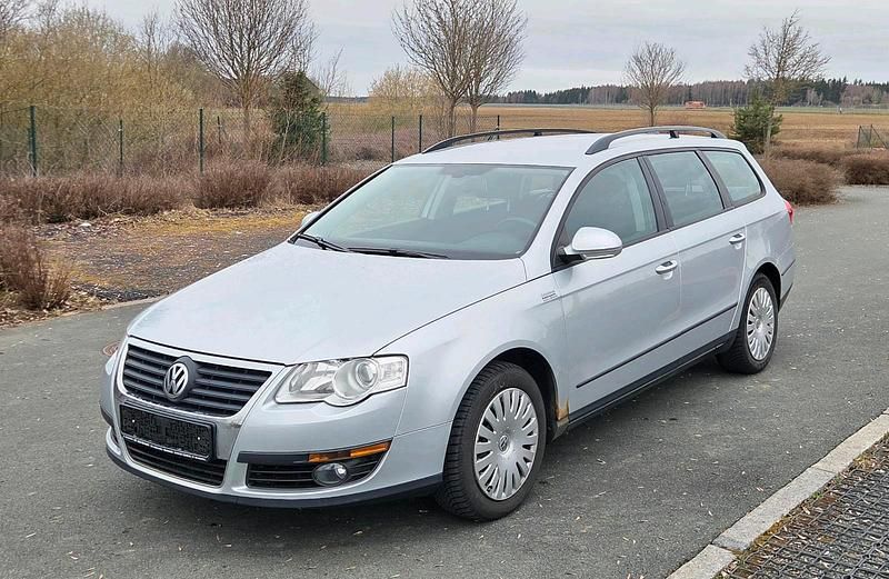Gebraucht VW Passat 105 PS (77 kW) 2007 Silber Kombi