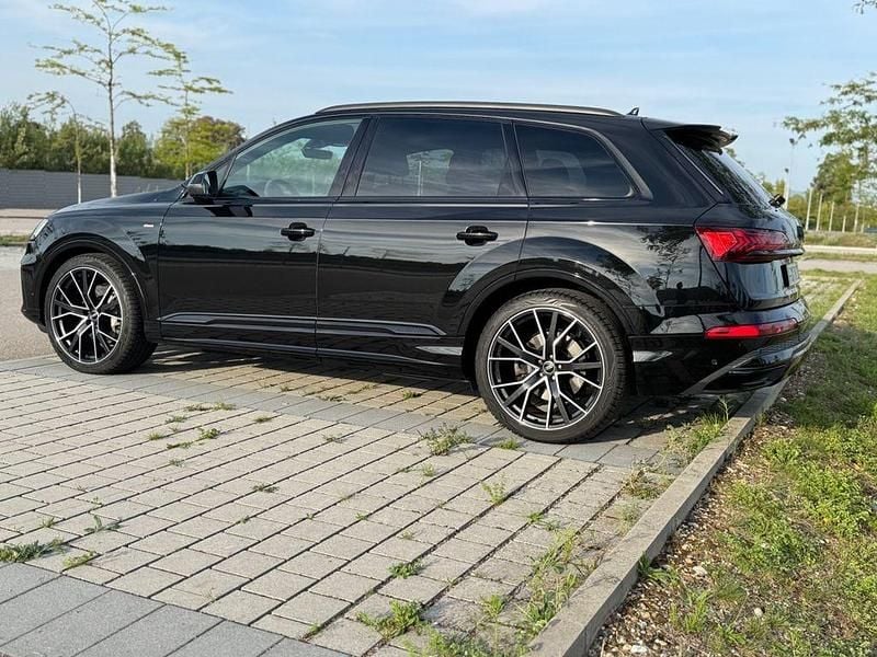 Schwarz Gebraucht 2023 Audi Q7 S-Line SUV | 57.000 € (Superpreis) - Bild 1/4