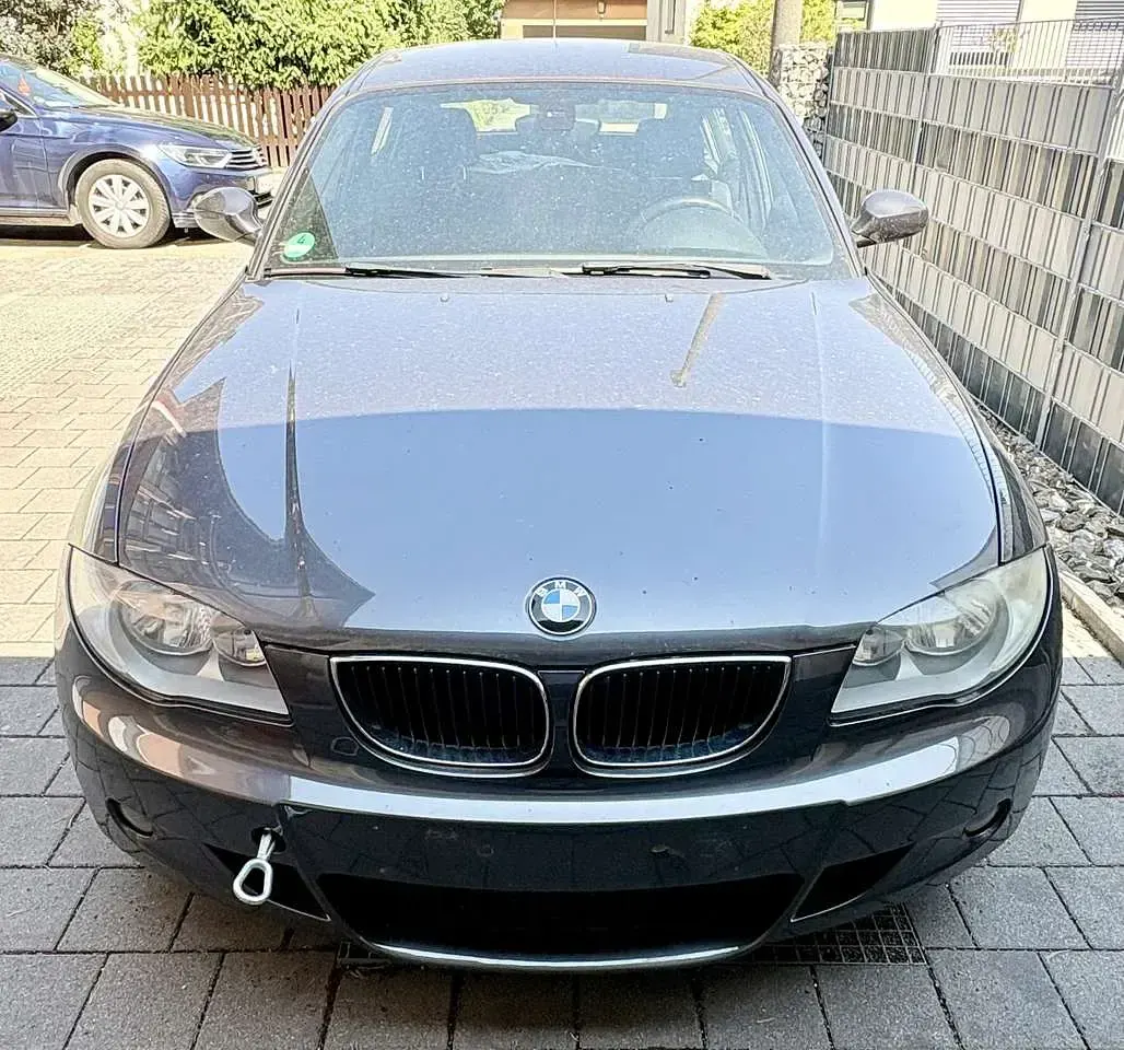 Gebraucht BMW 118 M Sport 129 PS (94 kW) 2006 Grau Kleinwagen