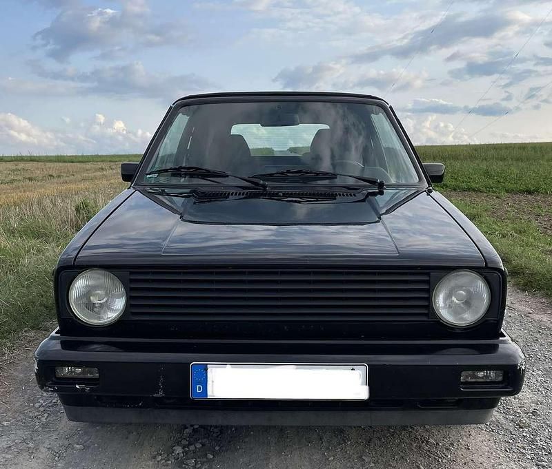 Schwarz Gebraucht 1993 VW Golf Cabriolet Cabrio | 6.500 € - Bild 1/4