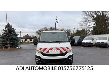 Weiß, weiß Gebraucht 2016 Iveco Daily | 19.244 € (Etwas zu teuer) - Bild 1/4