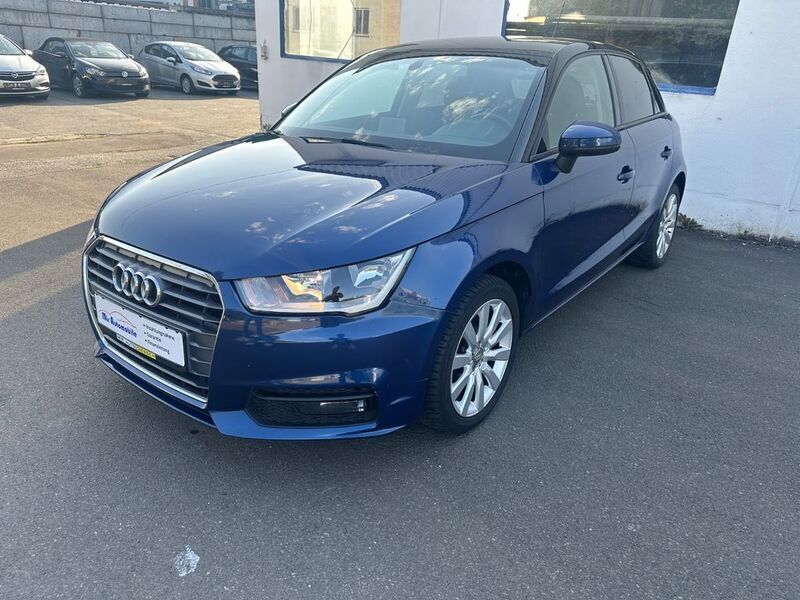 Blau Gebraucht 2015 Audi A1 Sportback Kleinwagen | 9.980 € (Fairer Preis) - Bild 1/4