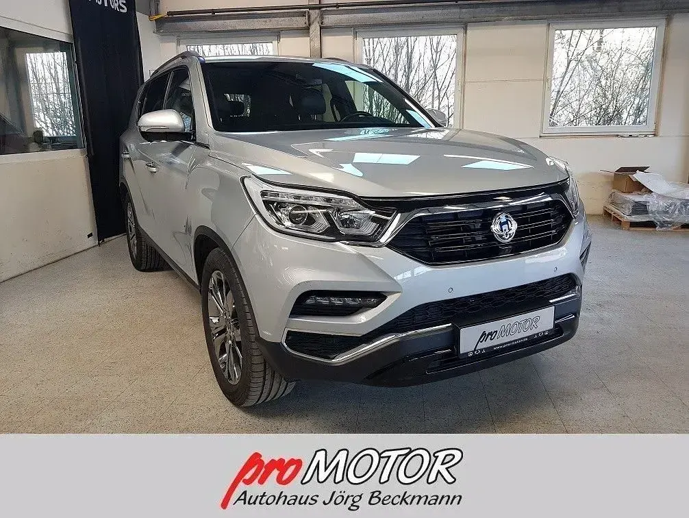 Gebraucht SsangYong Rexton Sapphire 181 PS (133 kW) 2019 Silber SUV