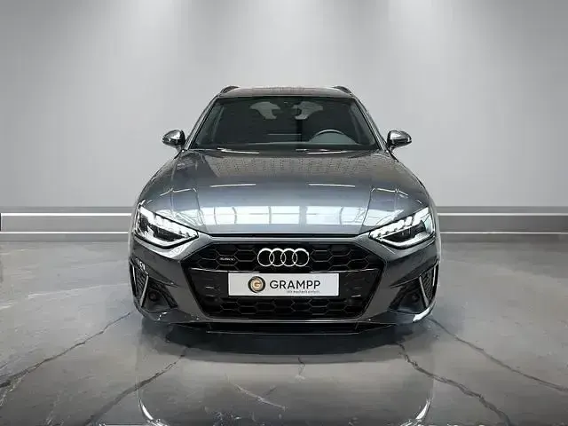 Gebraucht Audi A4 S-Line 204 PS (150 kW) 2023 Daytonagrau perleffekt Kombi