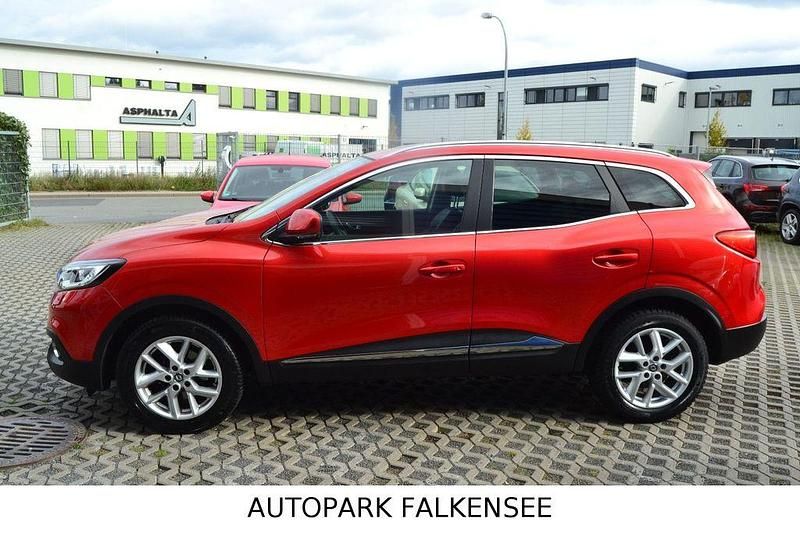 Gebraucht Renault Kadjar XMOD 110 PS (80 kW) 2017 Rot SUV