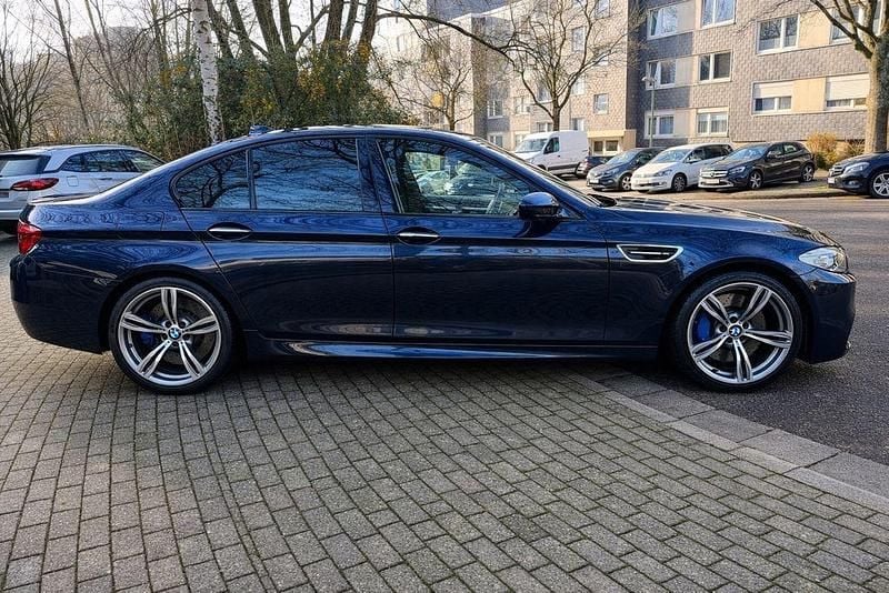 Gebraucht BMW M5 Performance 560 PS (411 kW) 2011 Blau Limousine