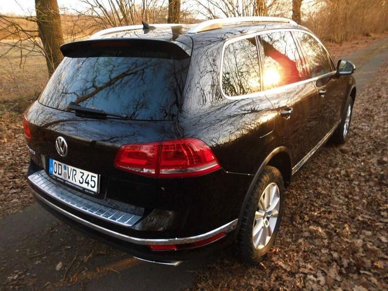 Gebraucht VW Touareg Terrain Tech 262 PS (192 kW) 2017 Schwarz SUV